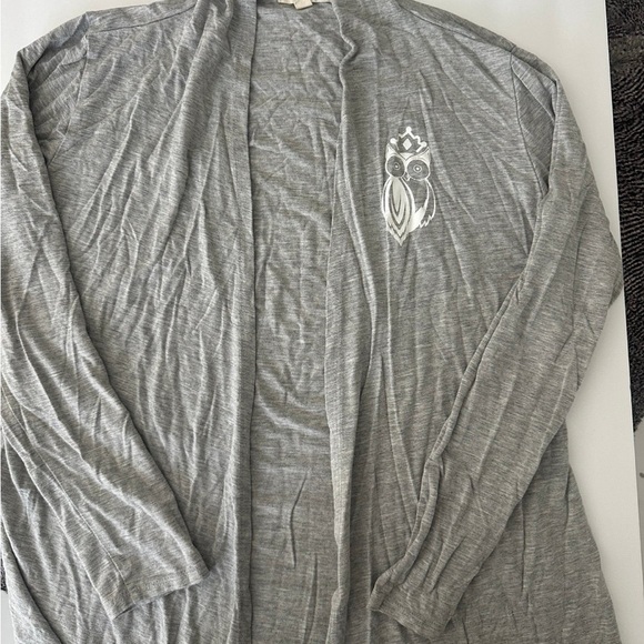 Hooters Gray Open Front Cardigan with Owl Design - Picture 1 of 2